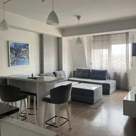 Cozy Apartment In The City Center Scopia Exterior foto