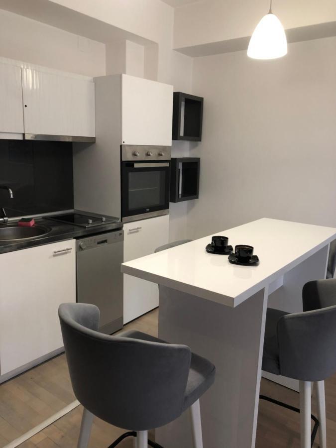 Cozy Apartment In The City Center Scopia Exterior foto